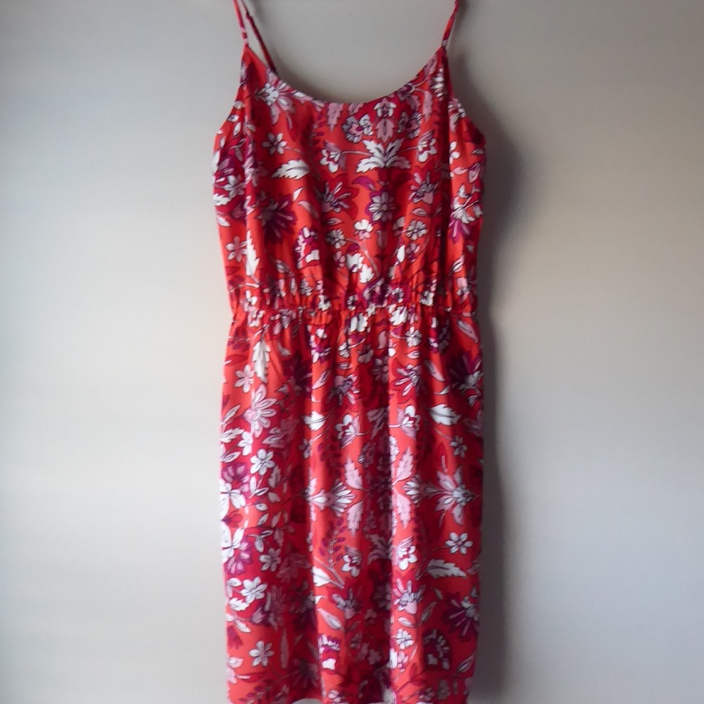 Floral print orange red dress.